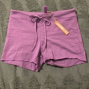 Skims cotton jersey short.